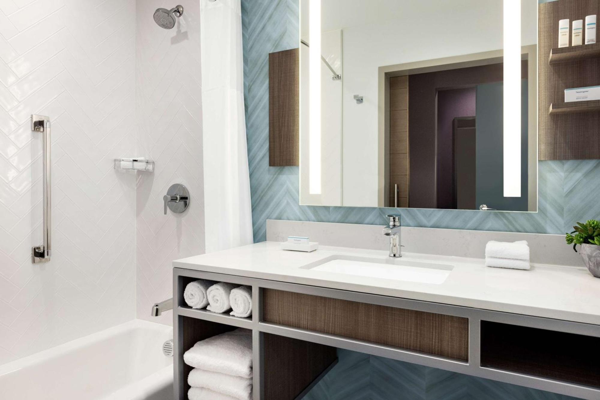 Hilton Garden Inn Austin North-Near The Domain, Tx Zewnętrze zdjęcie